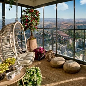 Cambalkon Uzmanı Albert Genau 