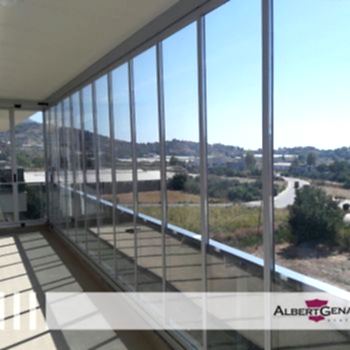 Cambalkon Uzmanı Albert Genau