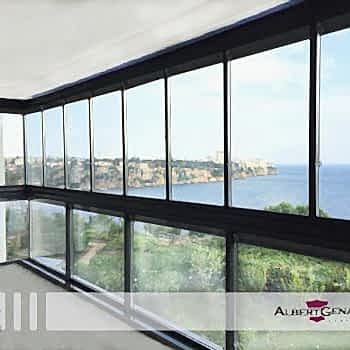 Cambalkon Uzmanı Albert Genau