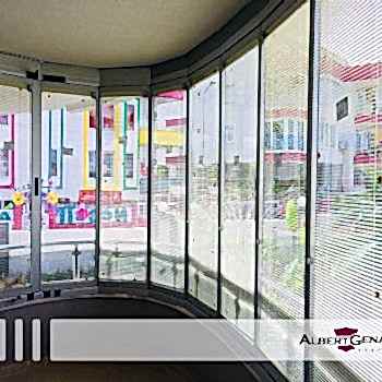 Cambalkon Uzmanı Albert Genau