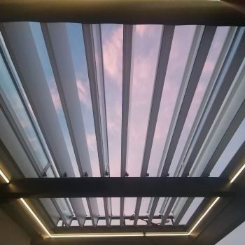 Raylı Tente Sistemleri Bioklimatik Pergola